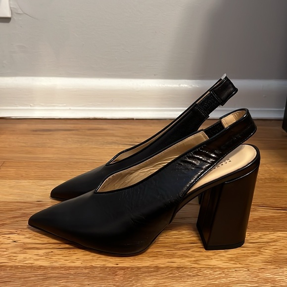 Barney’s Black Leather Sling Back Pointy Toe Heels - Picture 3 of 6